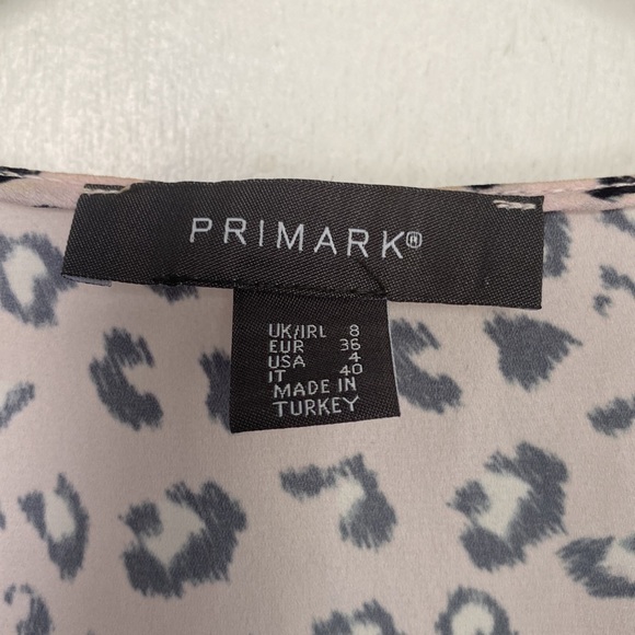 Leopard print tie front crop top US4 - Picture 4 of 7